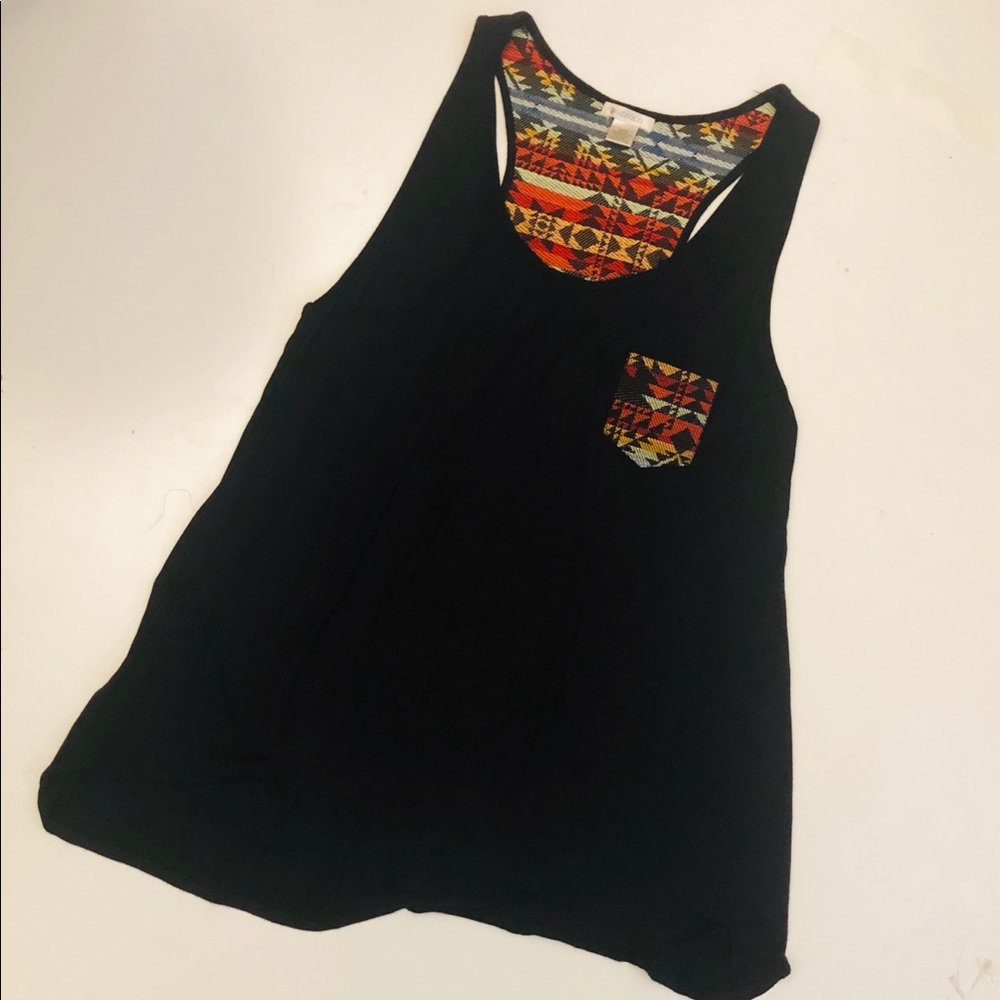 🦋BOZZOLO Womens Flowy Tank Large